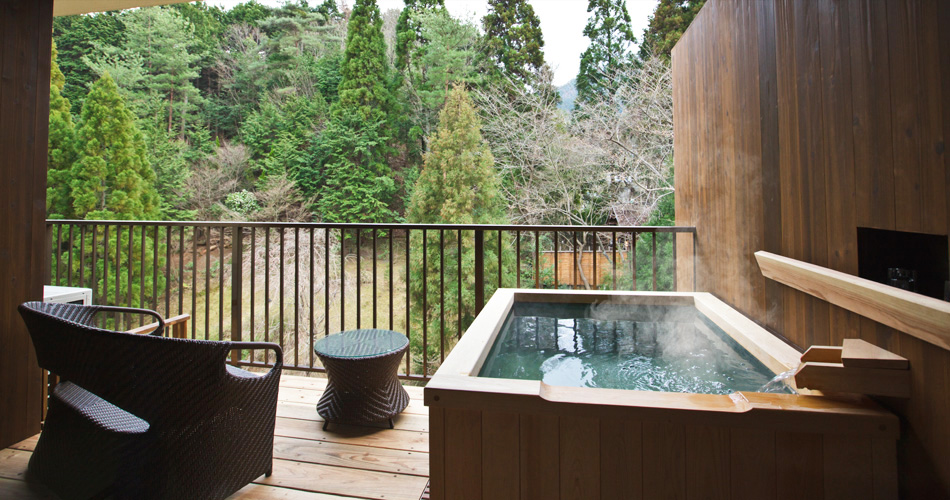 Japanese style twin room with open air bath