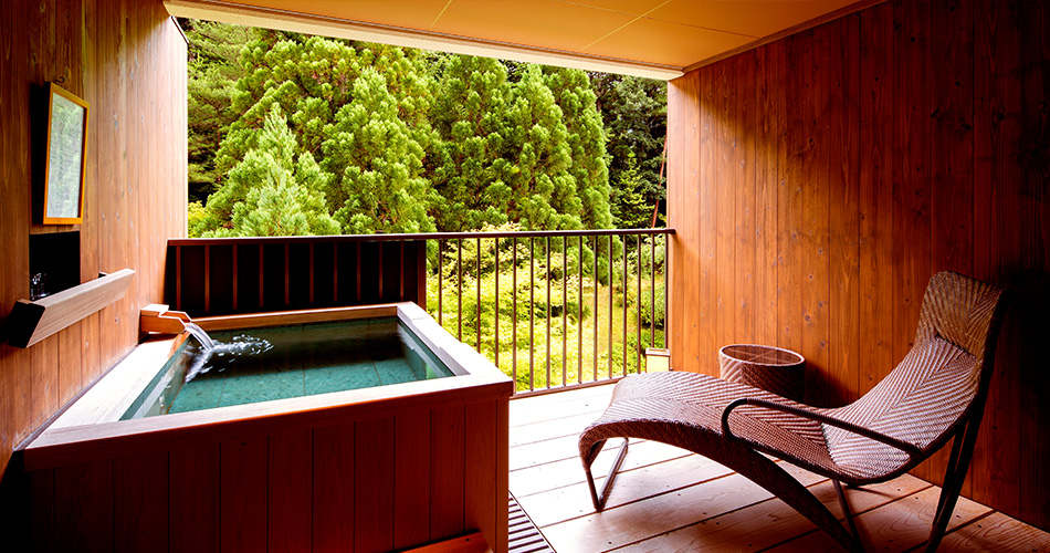 Japanese western style suite room with open air bath